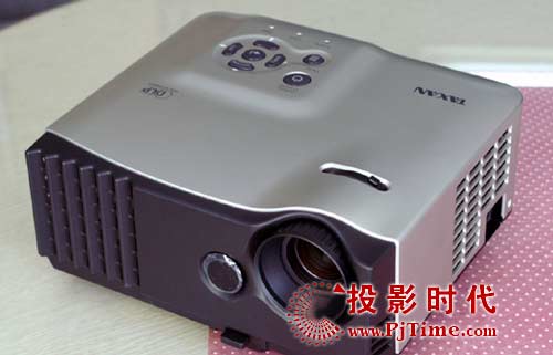 TAXAN U6-232ͶӰ�C