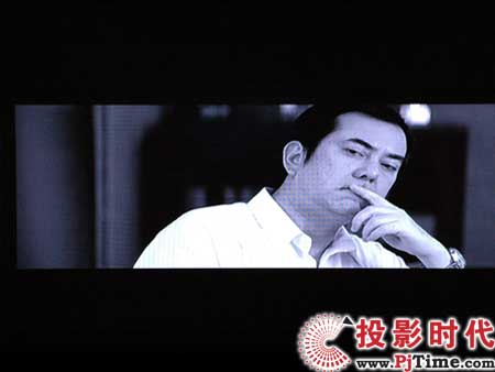 點(diǎn)擊放大,海信TLM40V69液晶電視