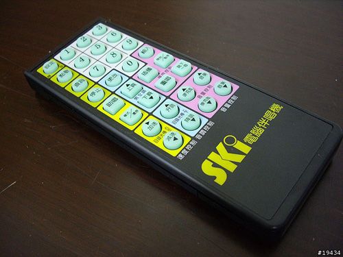SKI大容量硬碟式點(diǎn)歌機(jī)SK 02