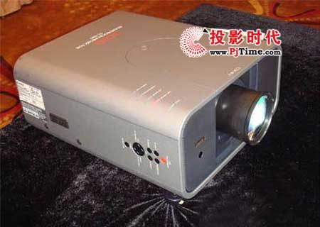 愛(ài)其LC-X85投影機(jī)