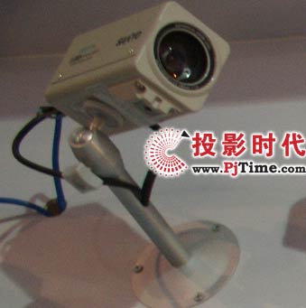 V三洋CC-HDN4000PC 400萬(wàn)像素晝/夜寬全高清攝像機(jī)