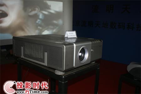   XG-P610XAͶӰC(j)