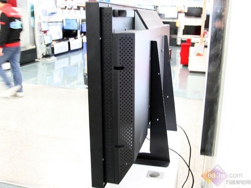 װl(f)r18f TCL3Dwҕ