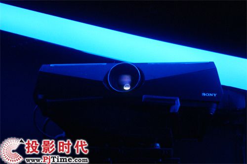 ͶӰC(j)