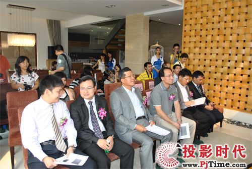 (chung)SF(tun)I(yng)N(jng)턢֦LG@ʾ˾TV System Solution(w)ʥȳϯƷl(f)(hu)