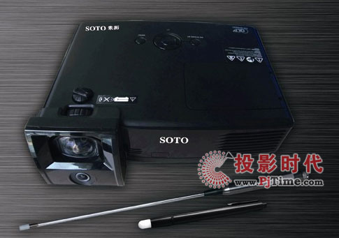索拓首創(chuàng)超短焦光學(xué)觸控投影機(jī)震撼上市