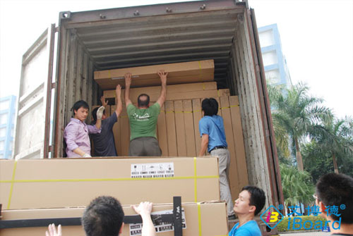 �����º�ӆ300���_��Ӱװ��Ŀ �ل�(chu��ng)�N�۸߷�