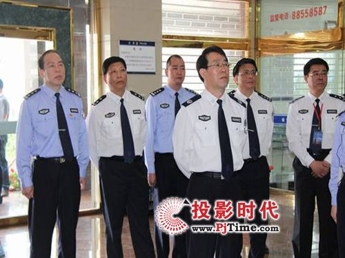 _(d)ȫ(gu)C(j)P(gun)(zh)ʾλՄ(hu)F(xin)(chng)