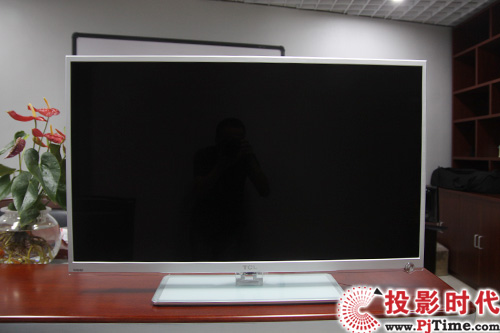 TCL L43V7300A-3Dҕ