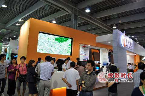 大族元亨助力廣州城投 點(diǎn)亮第二屆廣州低碳展
