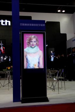 f: F:\00PIC\INFOCOMM\2012\˾չλ\a(chn)Ʒ\OK5.JPG
