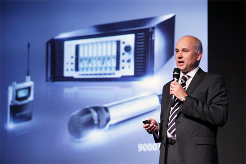 SennheisercЇ(gu)Ӱҕg(sh)W(xu)(hu)(lin)ek(sh)ԒͲg(sh)ӑ(hu)