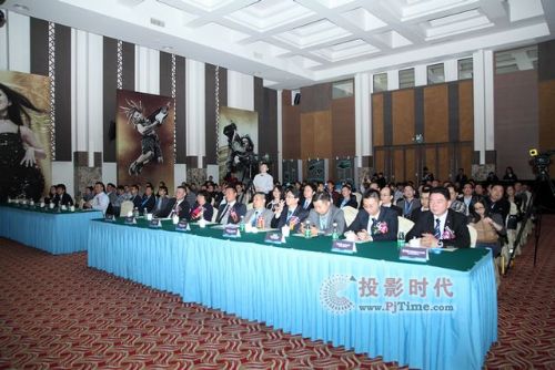 錦藝國際SENNHEISER革命系列話筒全國經(jīng)銷商大會(huì)