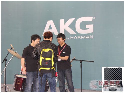 AKG 2013Ї(gu)V݇(gu)HI(y)푟չ
