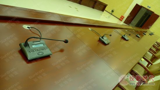 新特瓏傾力打造湖南省軍區(qū)作戰(zhàn)指揮中心項(xiàng)目