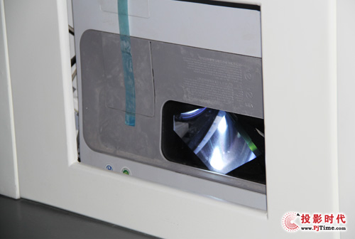 新“視”野 索尼工程投影機應(yīng)用于上海金橋展示廳