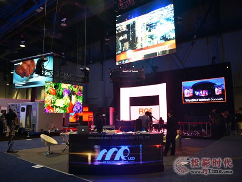 P(gun)עЈ~J늅չInfocomm