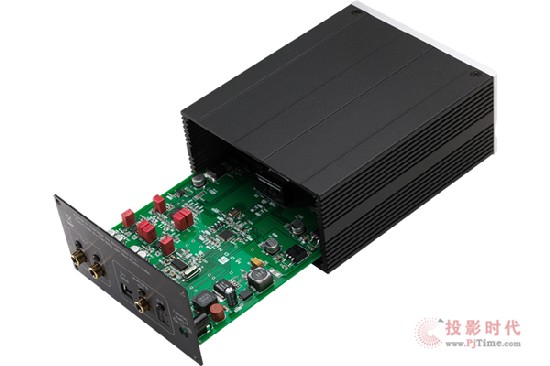T֮xSimaudio Moon 100D DAC