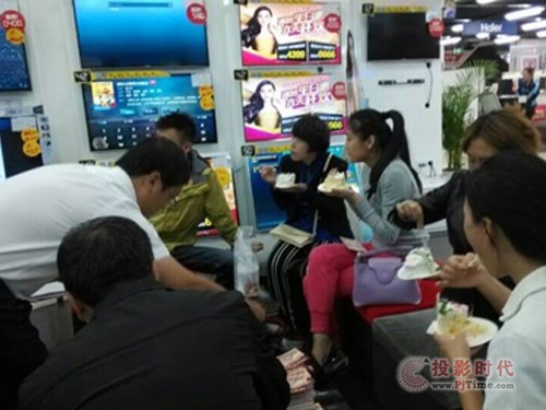 康佳易TV slim范爺生日916開售即遭瘋搶斷貨