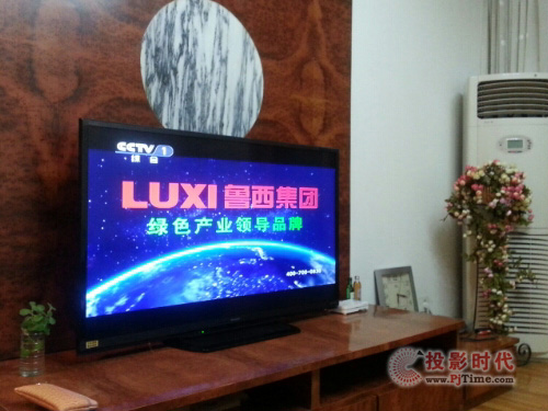 W(wng)ѕ LCD-52NX265A 
