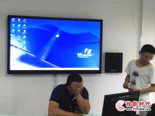 BJB智能交互液晶白板進(jìn)駐哈爾濱三中