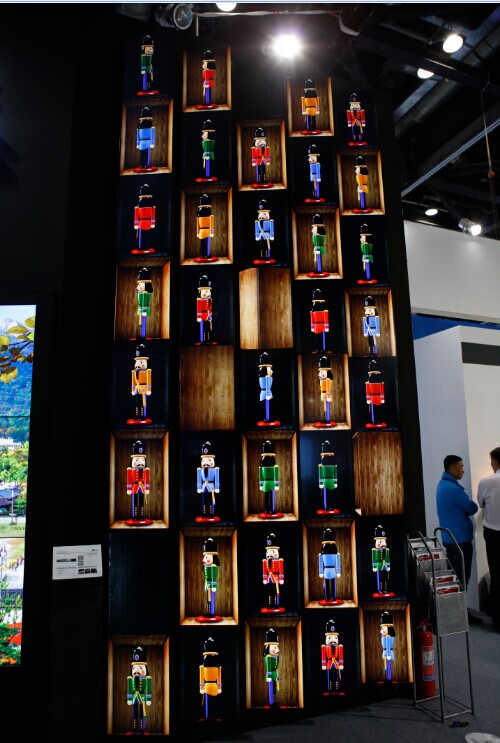 LG商用顯示璀璨亮相infocomm china 2016 小伙伴們都驚呆了