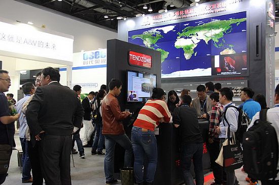 2016 InFoCommҕ (tng)o(w) |΢îa(chn)Ʒ׌x