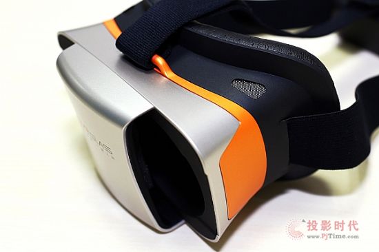 戴個(gè)VR眼鏡，會(huì)讓自己看上去像個(gè)傻子嗎？