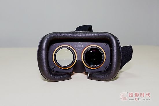 戴個(gè)VR眼鏡，會(huì)讓自己看上去像個(gè)傻子嗎？