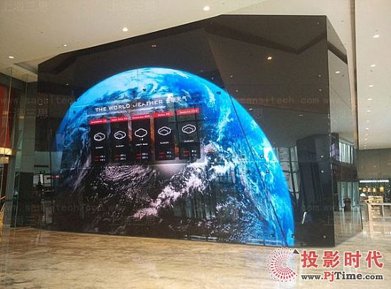 恒基688廣場(chǎng)全彩創(chuàng)意LED顯示屏