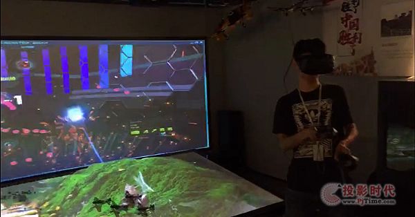 DHN融合器+DM907超短焦激光投影機(jī)+VR
