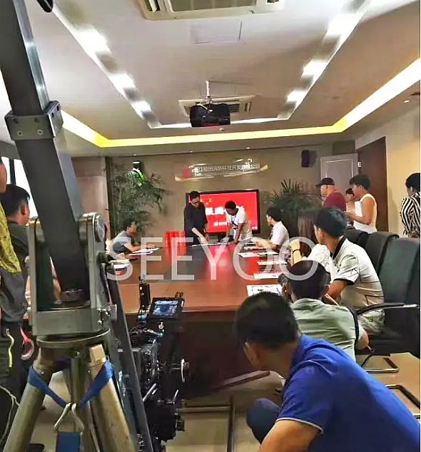 厲害了！小頤智會(huì)通“客串”電影《冰瞳》