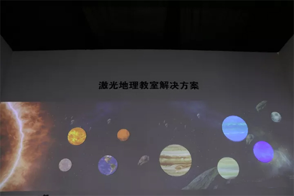 2017年南京高教展前線精彩報(bào)告：DET對(duì)教育行業(yè)的專業(yè)解決方案！