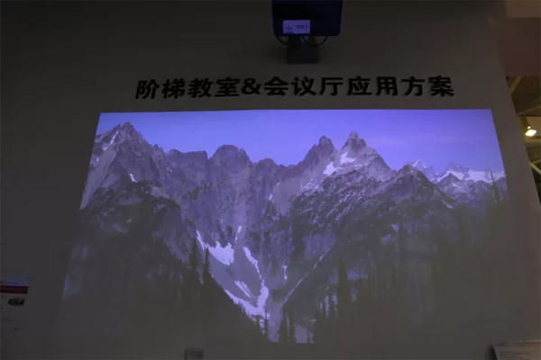 2017年南京高教展前線精彩報(bào)告：DET對(duì)教育行業(yè)的專業(yè)解決方案！
