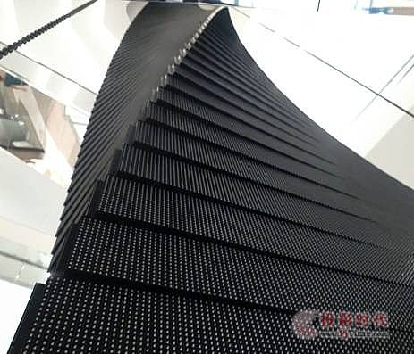 ɭ30׸LED (chung)ʽO(sh)Ӌ֮(jng)