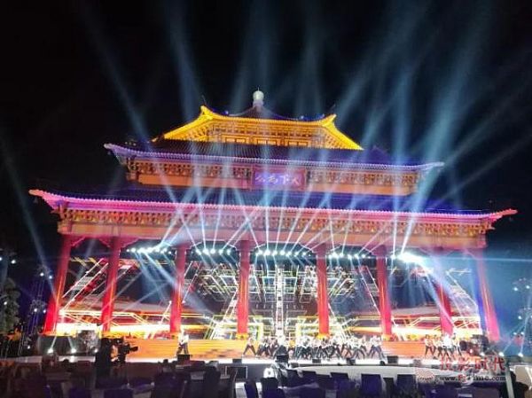 感恩2017，放眼2018，DET與你同心同行，共創(chuàng)未來(lái)！