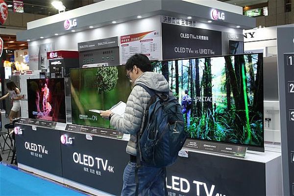 LG電子將在2018年繼續(xù)主導(dǎo)OLED電視市場(chǎng)