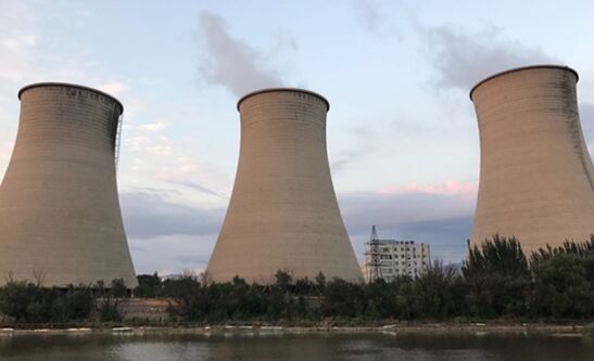 深度解密 12臺(tái)NEC雙色激光演繹下花園高塔投影秀