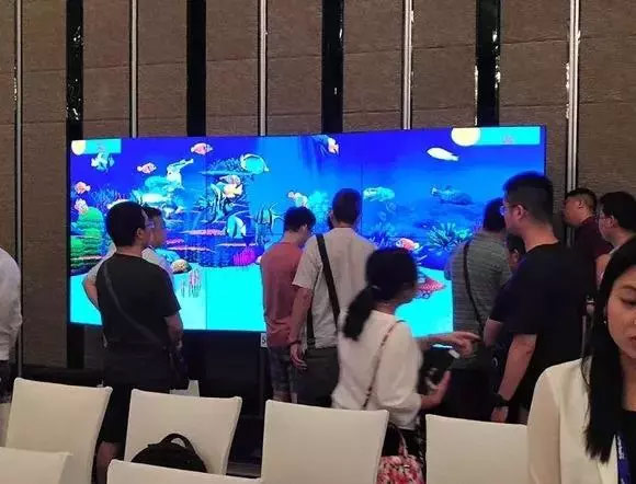 品鑒會現(xiàn)場