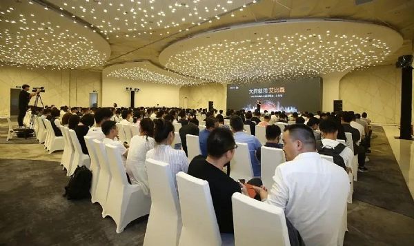 2021����ɭ���h���I�N���Ϻ�վ�F(xi��n)��ʢ�r