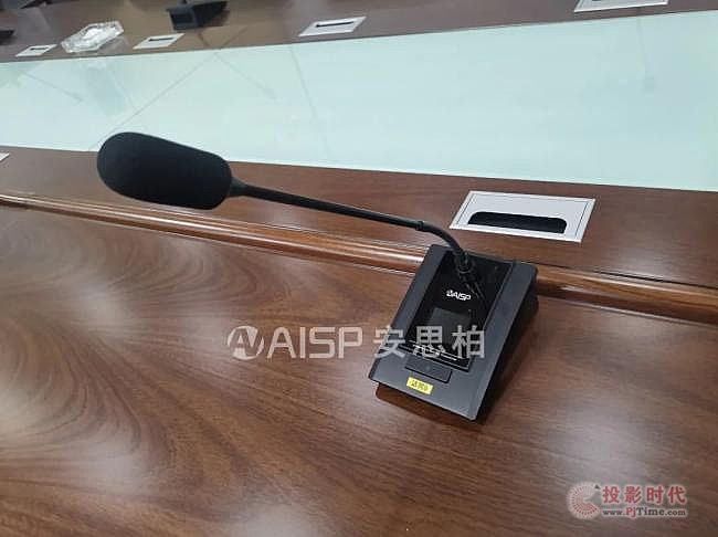 福清東部新城開發(fā)建設(shè)指揮部會(huì)議室采用安思柏系列會(huì)議發(fā)言及擴(kuò)聲系統(tǒng)