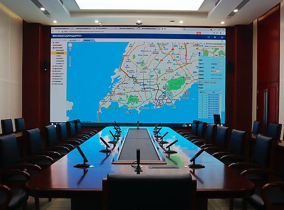 在現(xiàn)場(chǎng)|海信小間距LED大屏入駐青島市應(yīng)急管理局