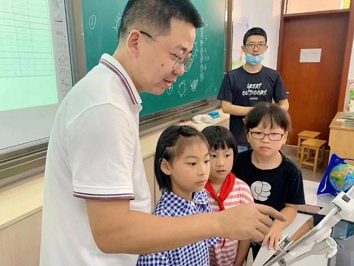 聚焦“雙減” | 科技賦能教育，羿飛一直在實踐