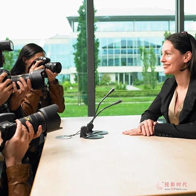 思必馳推出和鳴會議轉(zhuǎn)寫一體機，助力政企辦公智慧化