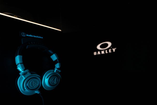 Audio-TechnicayְOakley Bunker\(yn)ӕеlʢ