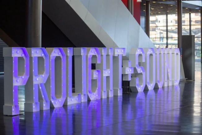 科倫特閃耀2025Prolight+Sound德國展，引領(lǐng)商用移動(dòng)顯示新趨勢