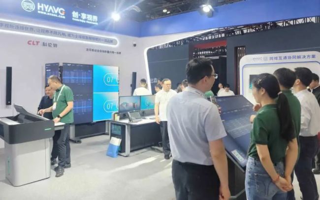 鐵力山InfoComm China展首日：雙品牌閃耀，智控未來震撼揭幕