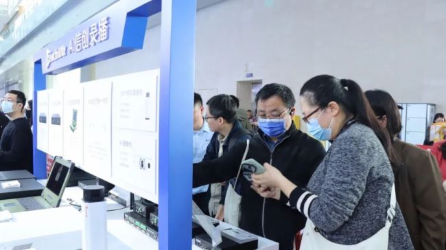 AI?智慧視訊，InfoComm2025銳取AI新品大放異彩！