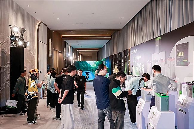 ��݆�����B(t��i)��������(d��ng)�}�����W��������Ʒ�l(f��)�������̼��˴��(hu��)�ڜ��A�M�չ�