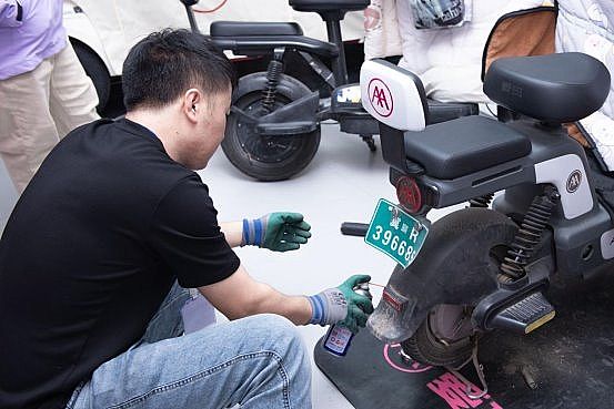 �m(x��)��ů�ļs������ۡ������ϳ��l(f��)�����۬�ů���Є�(d��ng)�ٴΟ�������